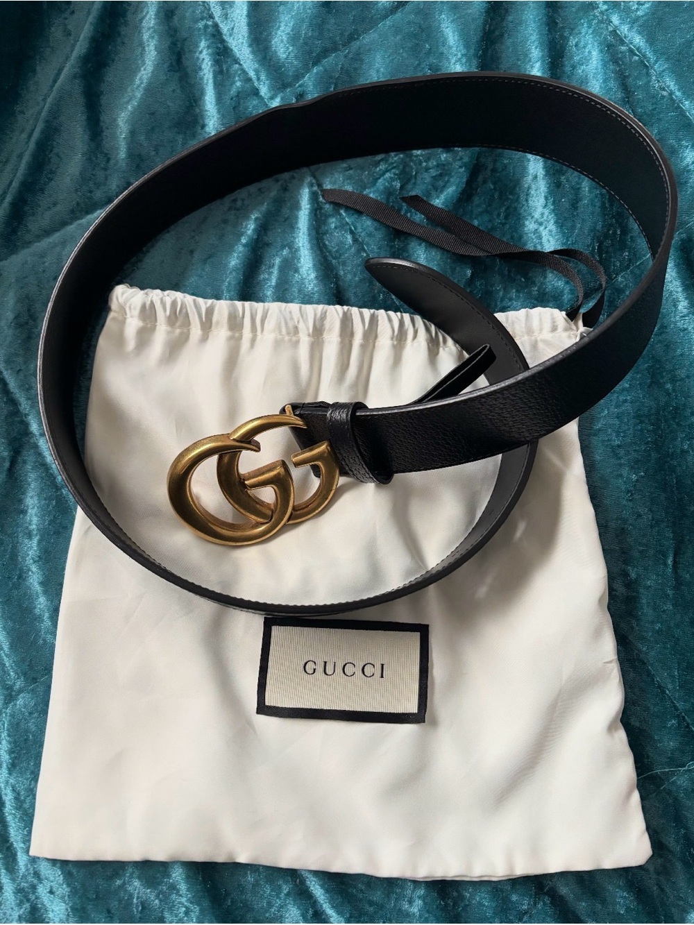 Gucci Black Leather Belt with Antique Gold Double G Buckle